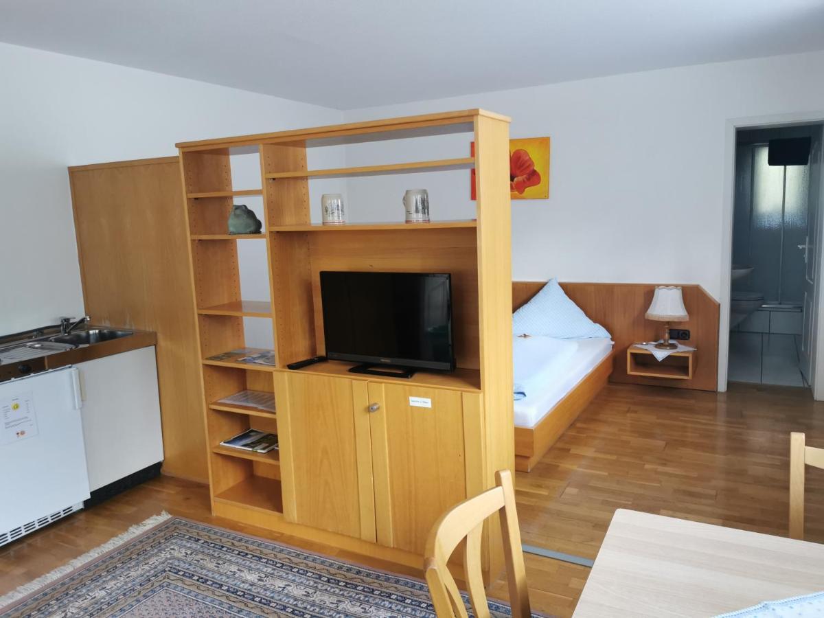 Gaestehaus Schoenwaelder Apartment